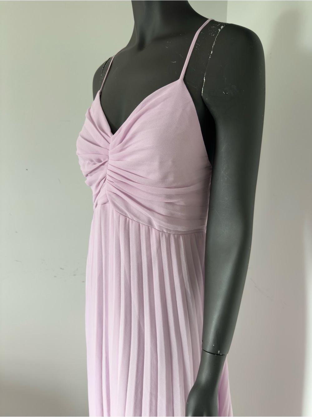 264. ASOS Ruched Bodice Lavender Midi Dress with Pleated Skirt - Picture 3 of 7
